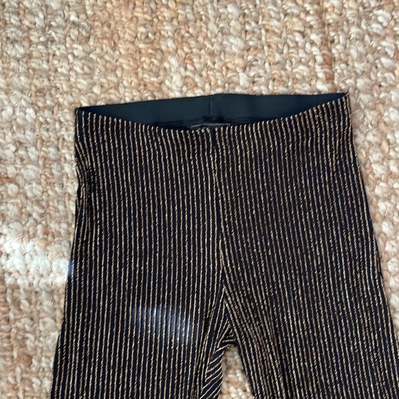 BCBG MAXAZRIA BLACK AND GOLD SHINY SEQUINS HIGH WAISTED STRIPED DISCO PANTS XXS - Picture 4 of 4
